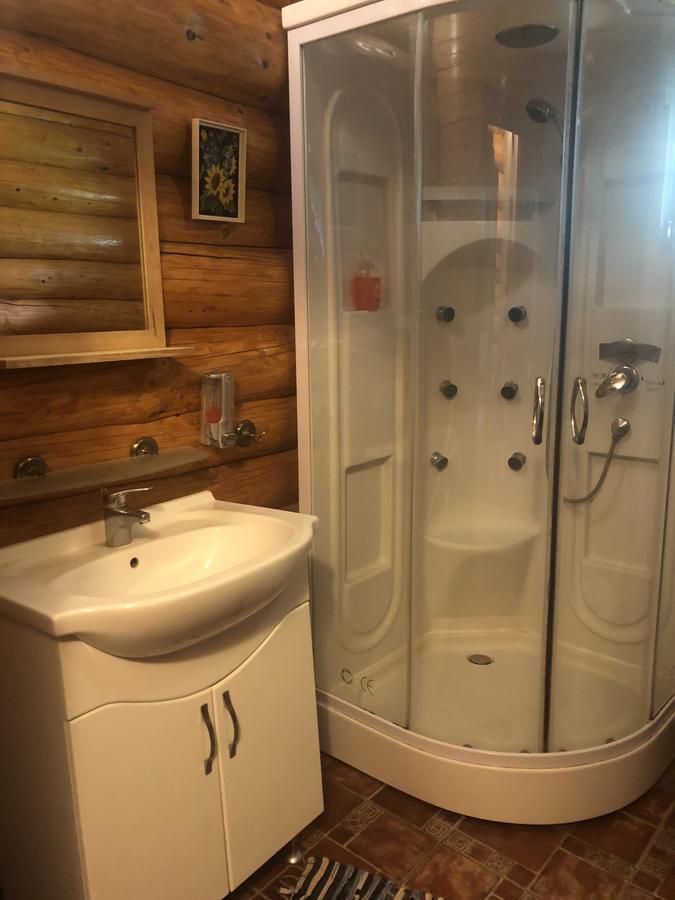 Hot Tub Chalet Retreat Villa Brassó Kültér fotó