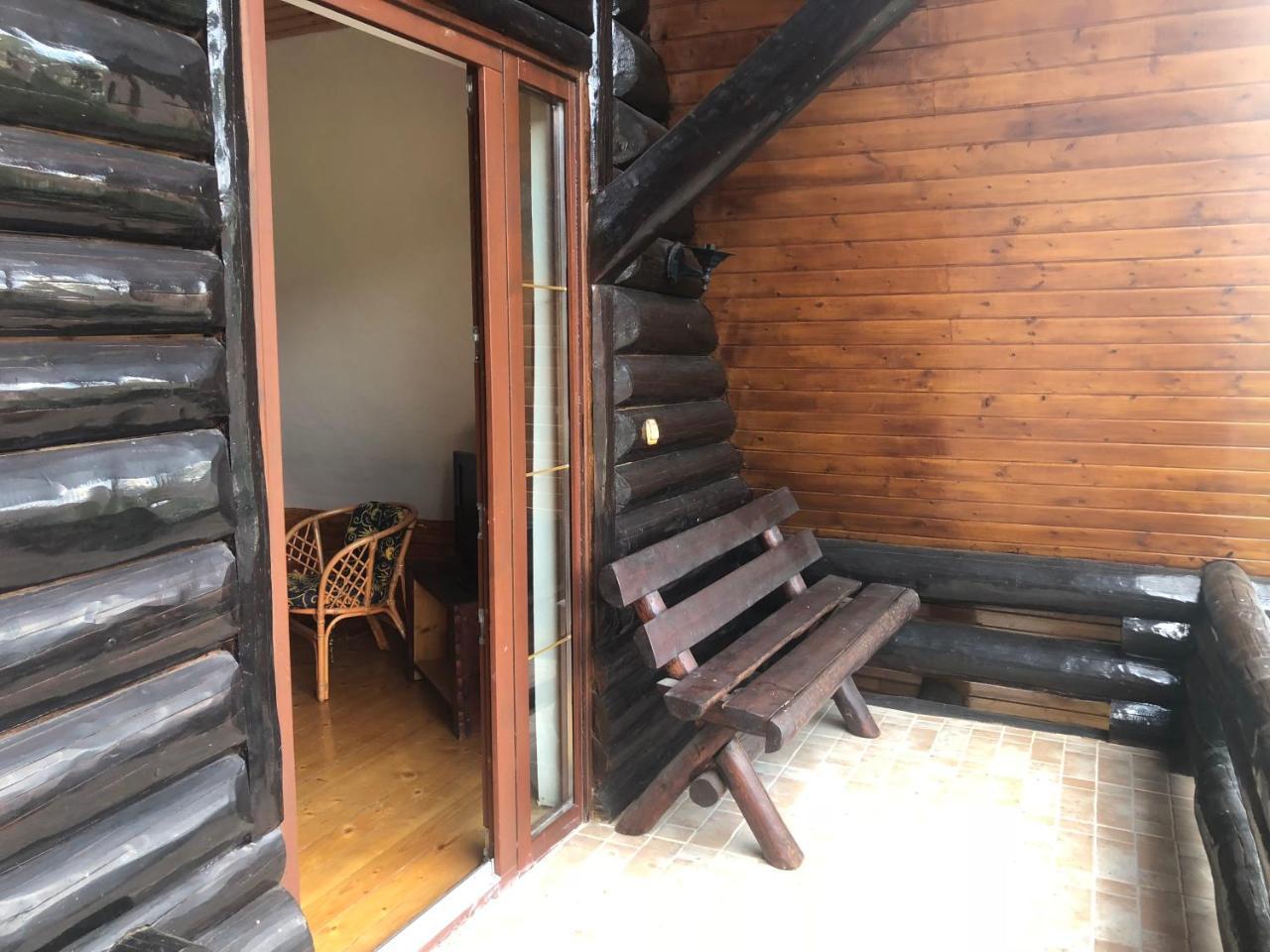 Hot Tub Chalet Retreat Villa Brassó Kültér fotó